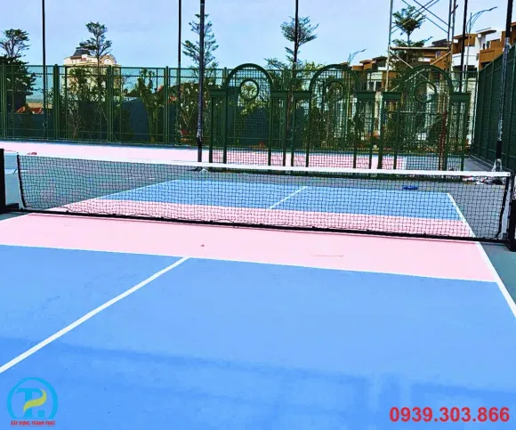 THI CÔNG SÂN PICKLEBALL 