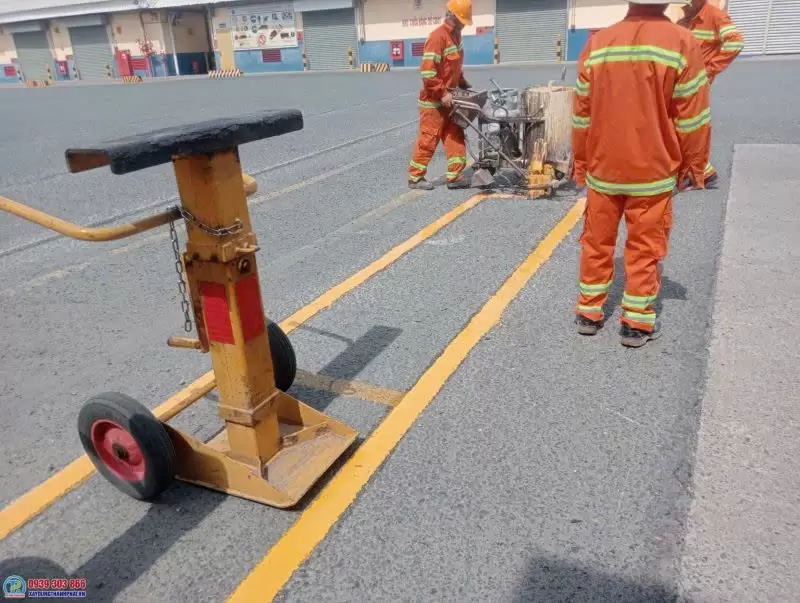 THI CÔNG SƠN GIAO THÔNG