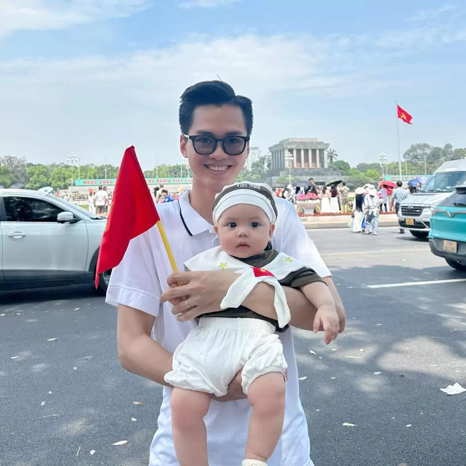 Chuyên Thi Công Sơn Epoxy, Chống Thấm, Sơn Giao Thông, Sơn Trang Trí | Xây Dựng Thành Phát