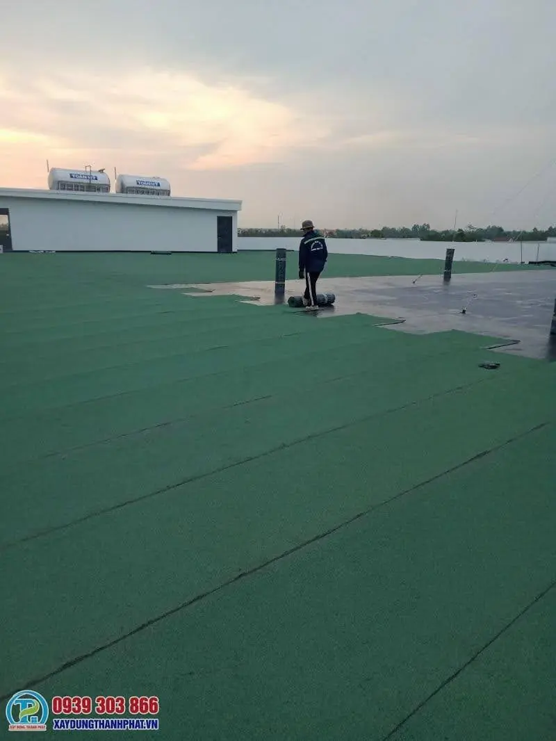 Thi c&ocirc;ng chống thấm m&agrave;ng kh&ograve; 