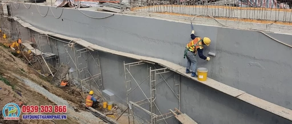 ƯU ĐIỂM VÀ NHƯỢC ĐIỂM KHI THI CÔNG CHỐNG THẤM TƯỜNG