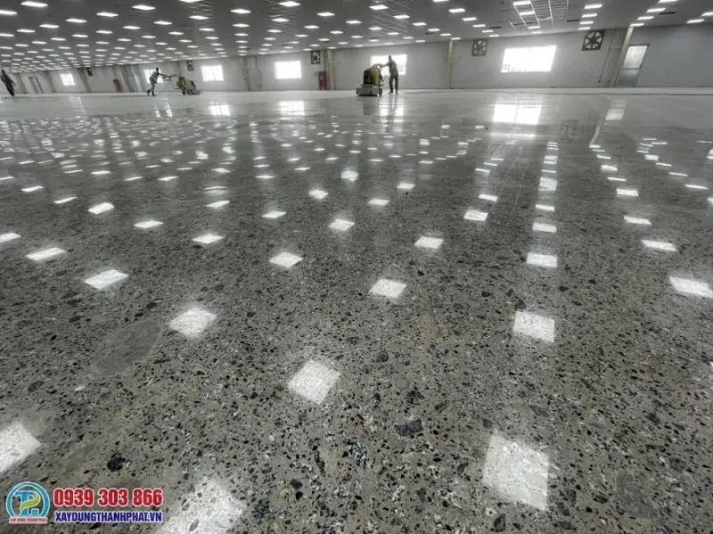 b&aacute;o gi&aacute; m&agrave;i b&oacute;ng s&agrave;n