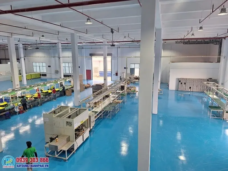 thi c&ocirc;ng sơn epoxy kh&aacute;ng ho&aacute; chất