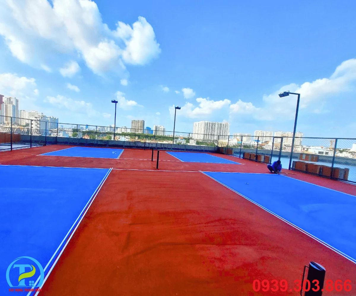 Ho&agrave;n thiện s&acirc;n Pickleball Quận 7