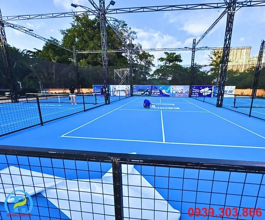 Thi c&ocirc;ng s&acirc;n Pickleball tại Long An